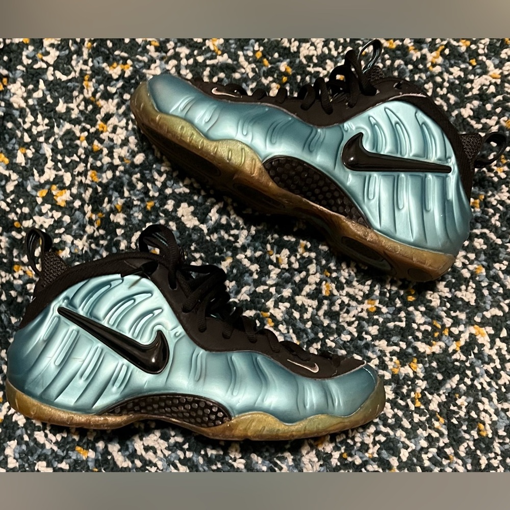 Electric blue foamposites pro